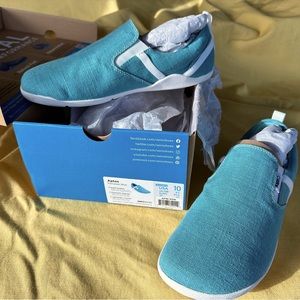 Xero Shoes Porcelain blue size 10.